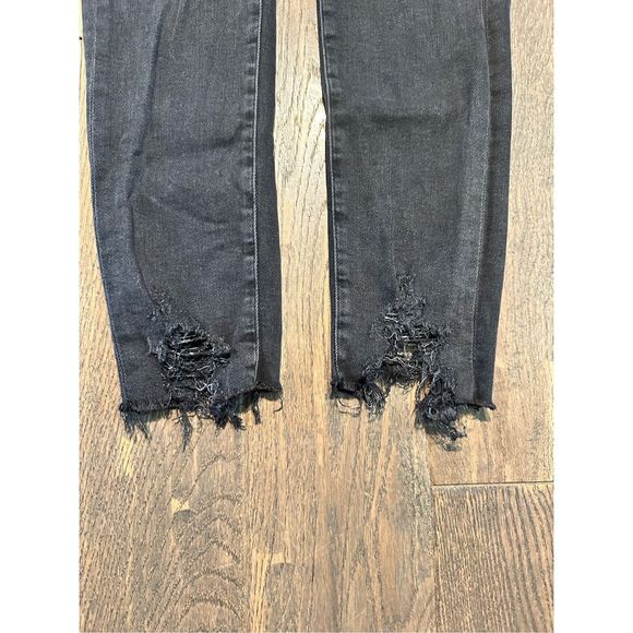 AGOLDE Sophie Black Distressed Jean - Picture 7 of 7